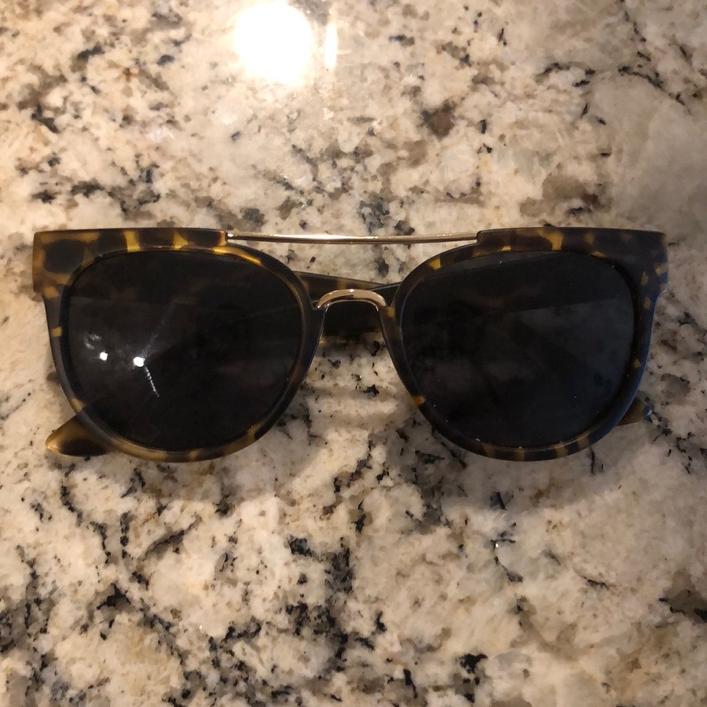 Quay Odin Sunglasses- Authentic Living with Landyn